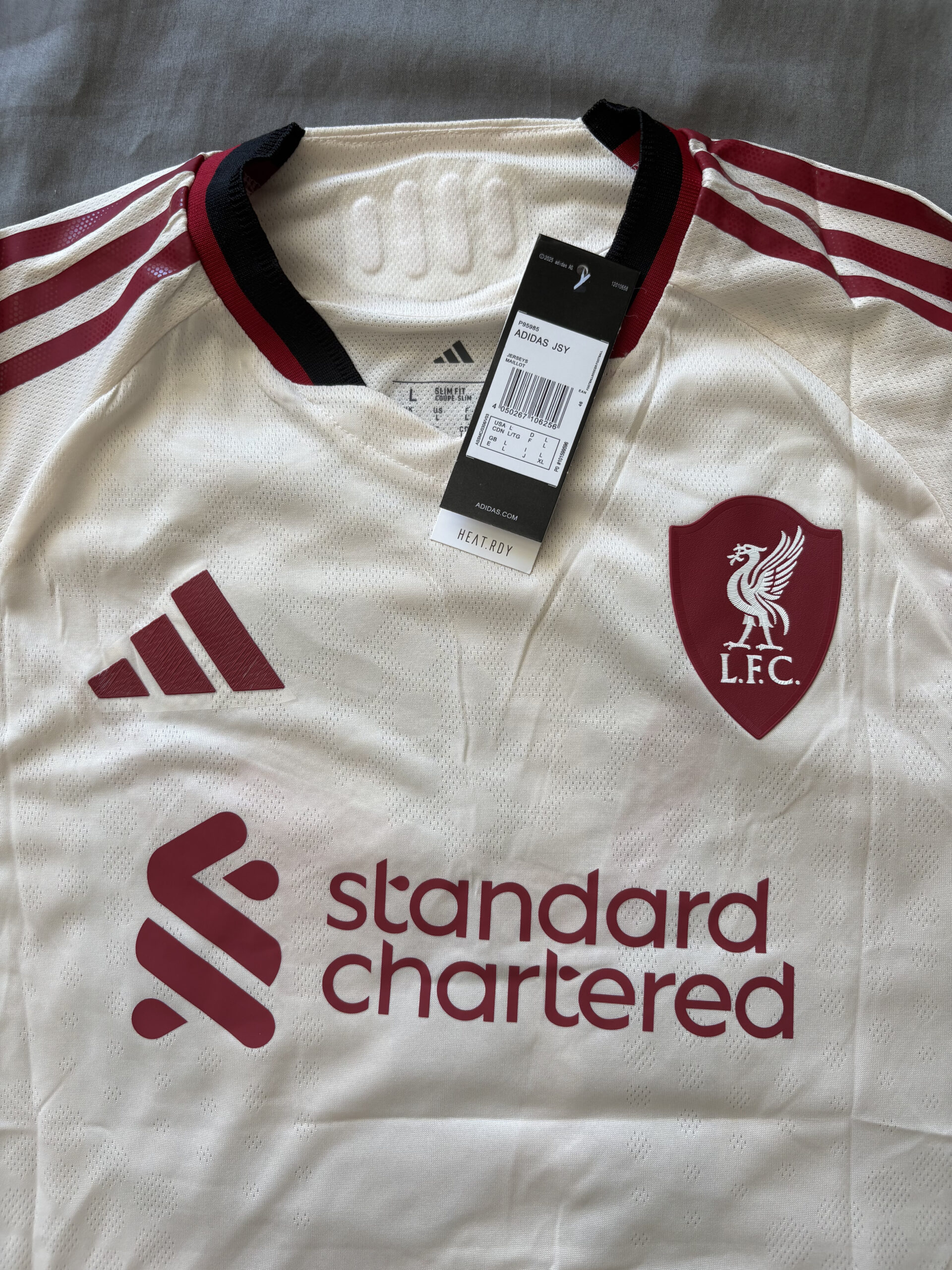 Liverpool 25/26 Suplente IMPORTADA (version jugador) - Image 2