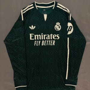 Real Madrid Alternativa 26/27 Manga Larga IMPORTADA Version Jugador
